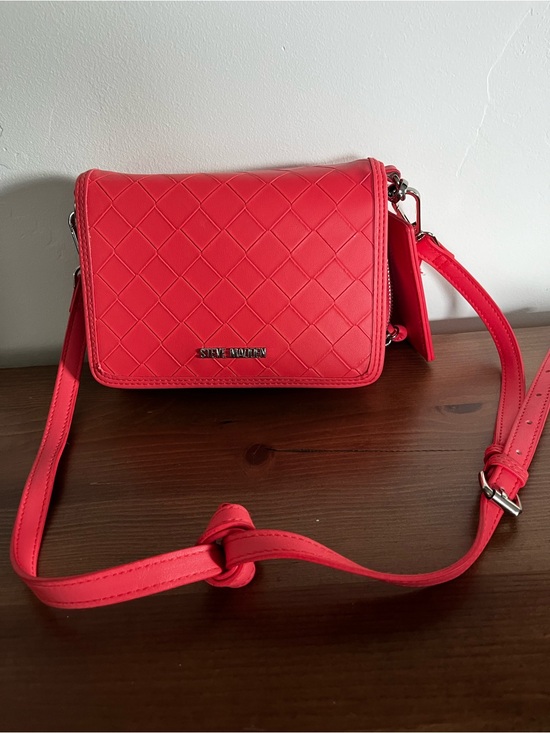 Steve Madden Handbags - Steve Madden Quilted Pink Crossbody with Adjustable Strap